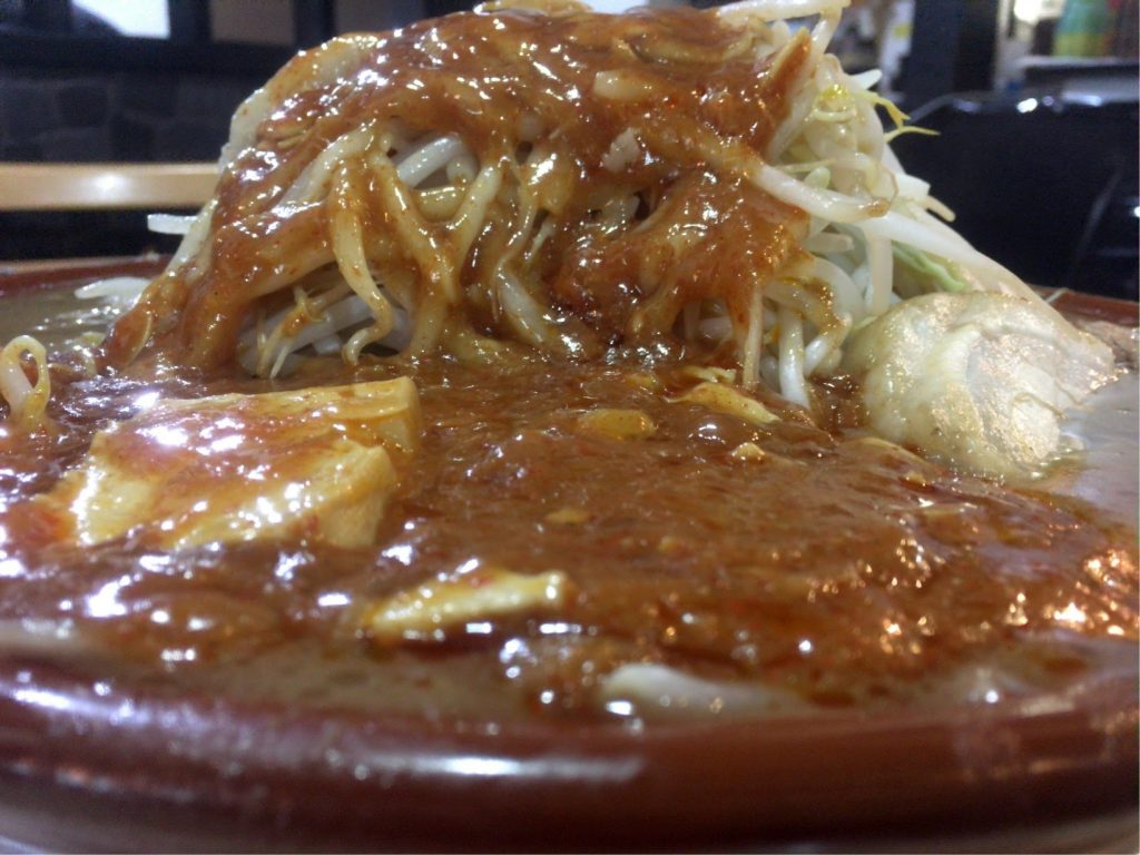火の豚フュージョン大麺マシ１０００ｇのアップ
