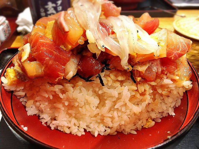 玄海寿司　大宮　ばらちらし大盛り　メガ盛り　海鮮丼