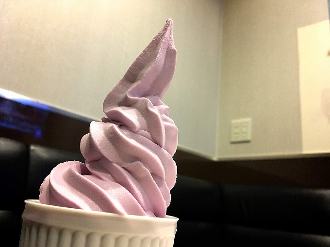 ジョイサウンド　ソフトクリーム食べ放題付きドリンクバー☆３０分２２０円でぶどうとバニラ味
