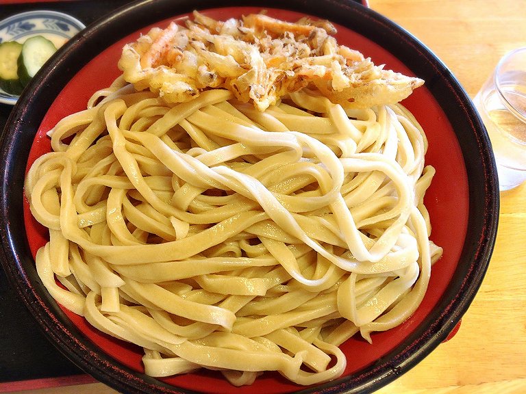 【デカ盛り】のり平 入間市 肉もりうどん10Lという珍しい単位で注文☆追加は1玉50円で可能【武蔵野うどん】