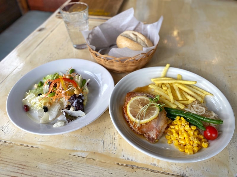 【まるでジブリの世界】キッチンカフェ クランボン 東松山市 グラタンランチを食べてきた。