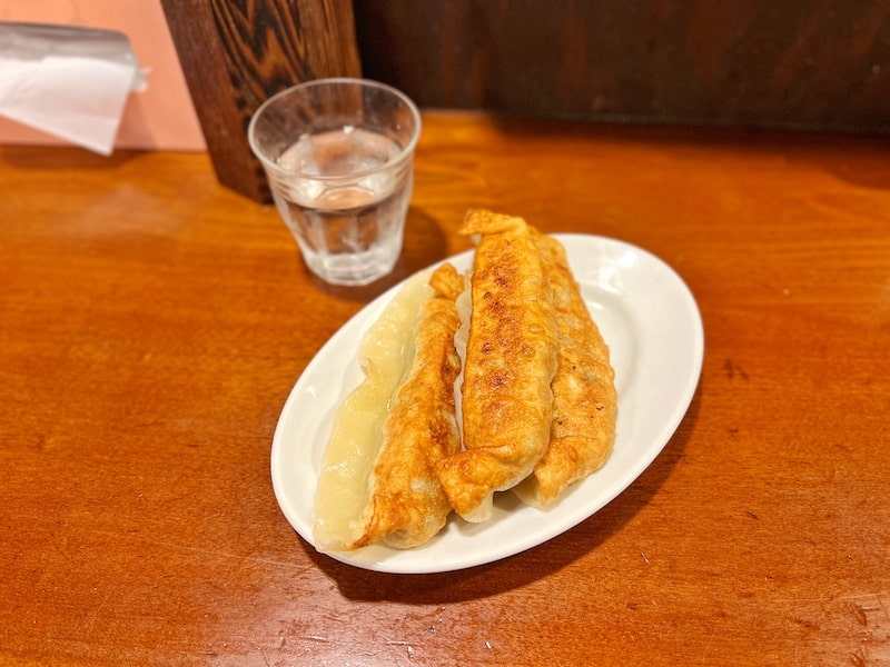 川口市「永吉」辛さは3段階！絶品餃子とデカ肉坦々麺が旨いYAZAWAなお店。