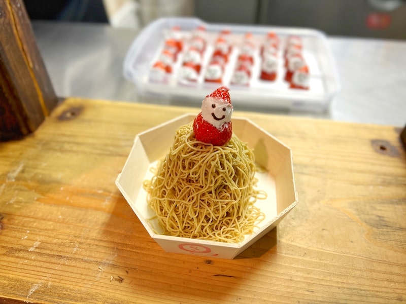 【さいたま新都心】入場無料 イチゴ盛りだくさんのクリスマスマーケット2022で食べ尽くし！
