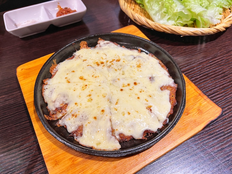 草加市「モイセSOKA」埼玉で本格韓国料理！人気の生サムギョプサルとチーズタッカルビ