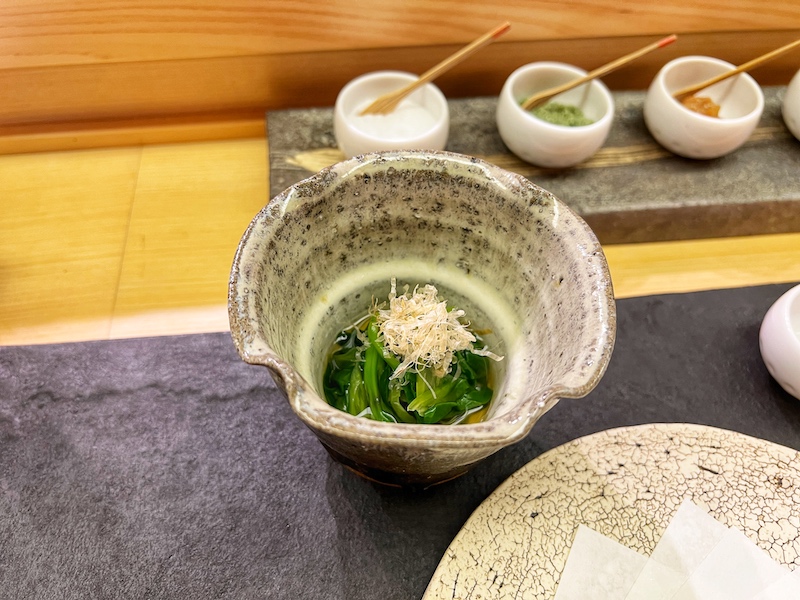 食べログ百名店「天ぷら 荒川」16500円の豪華天ぷらディナーコースはお祝いやデートにおすすめです。