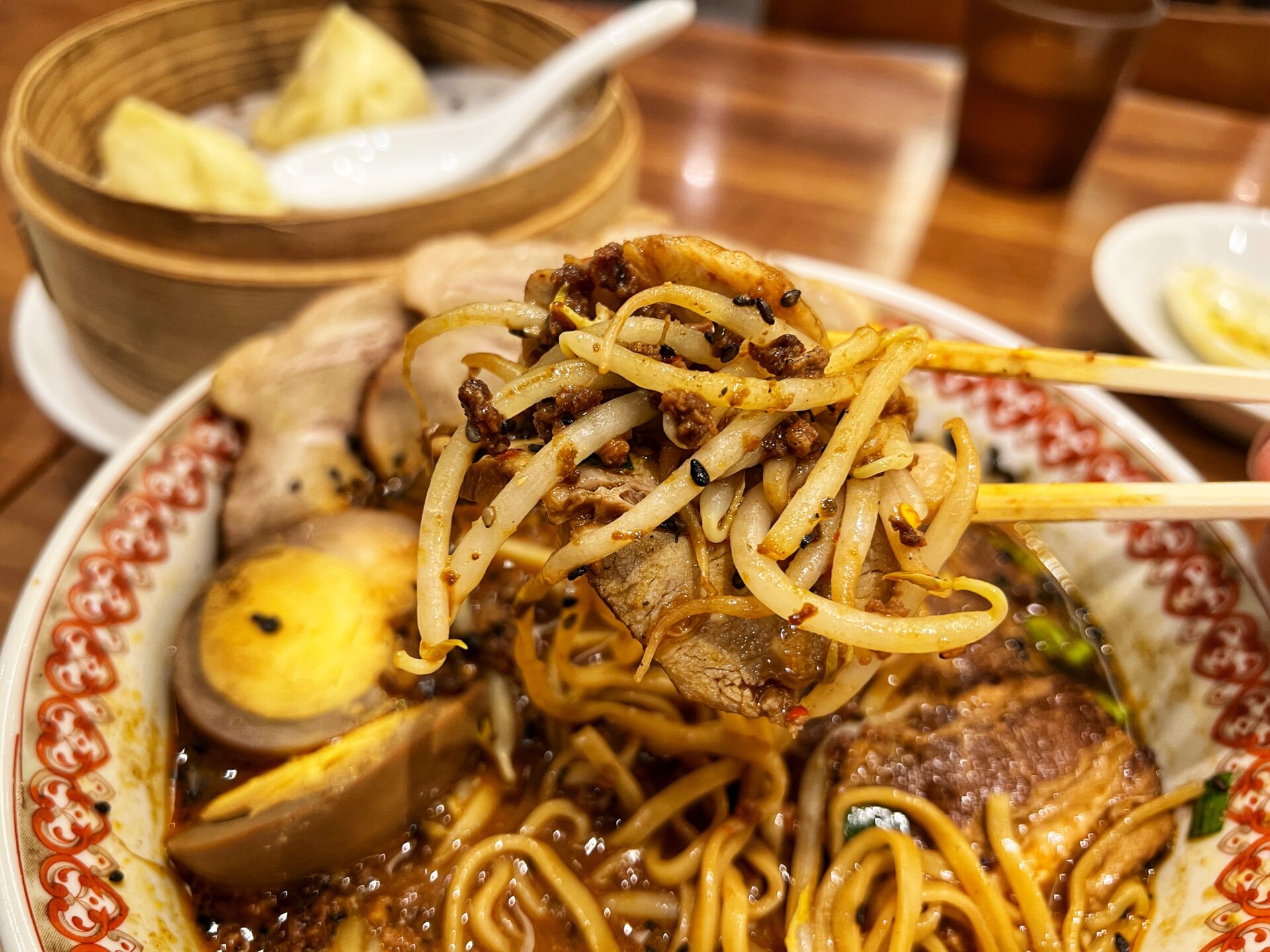 冬はコレ「雲龍一包軒 ららぽーと富士見店」具沢山すぎるピリ辛坦々麺を食べてきた