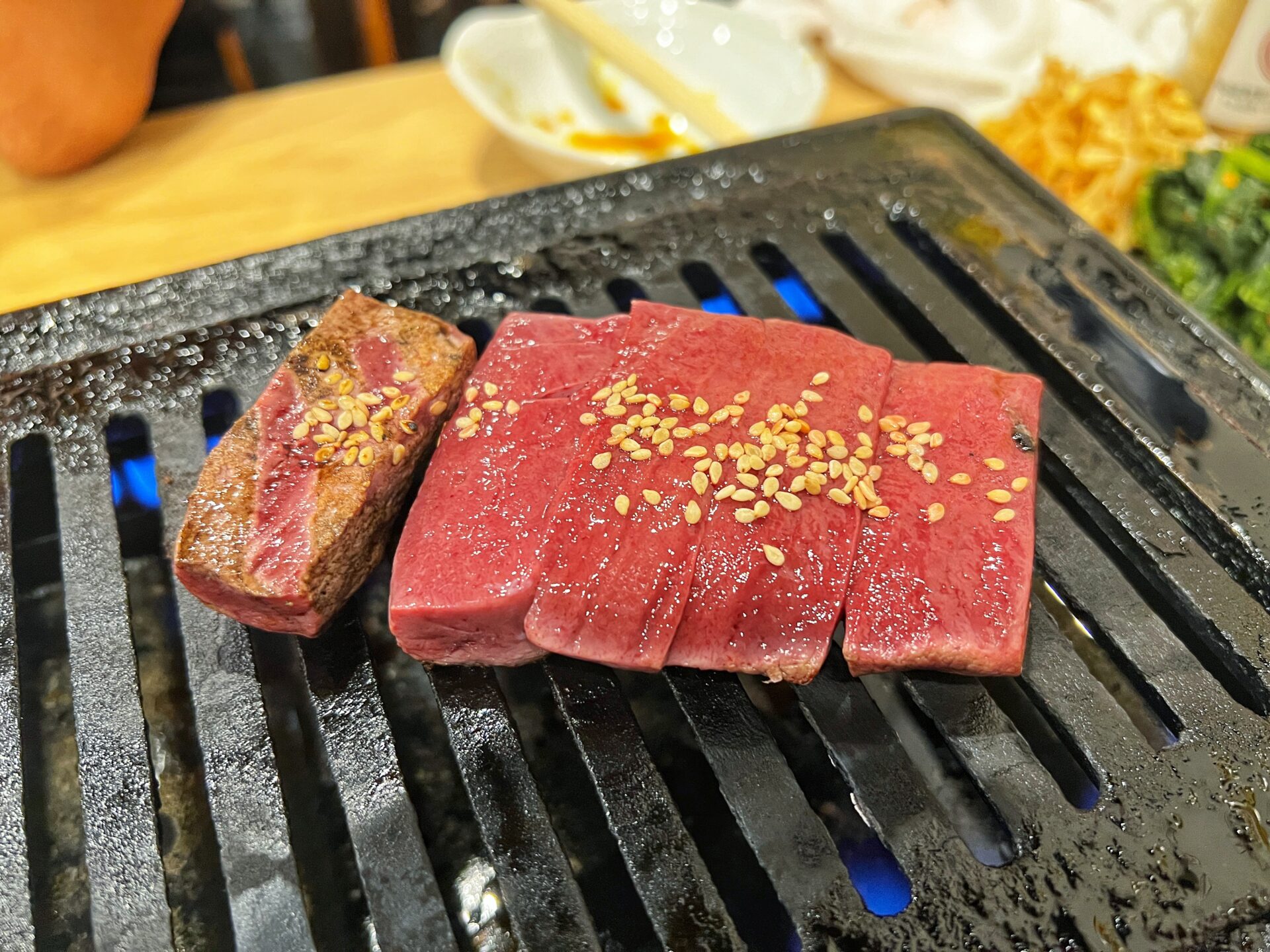 富士見市「みずほ台肉流通センター」タレなしホルモン焼肉が絶品！ドリンク29円情報も