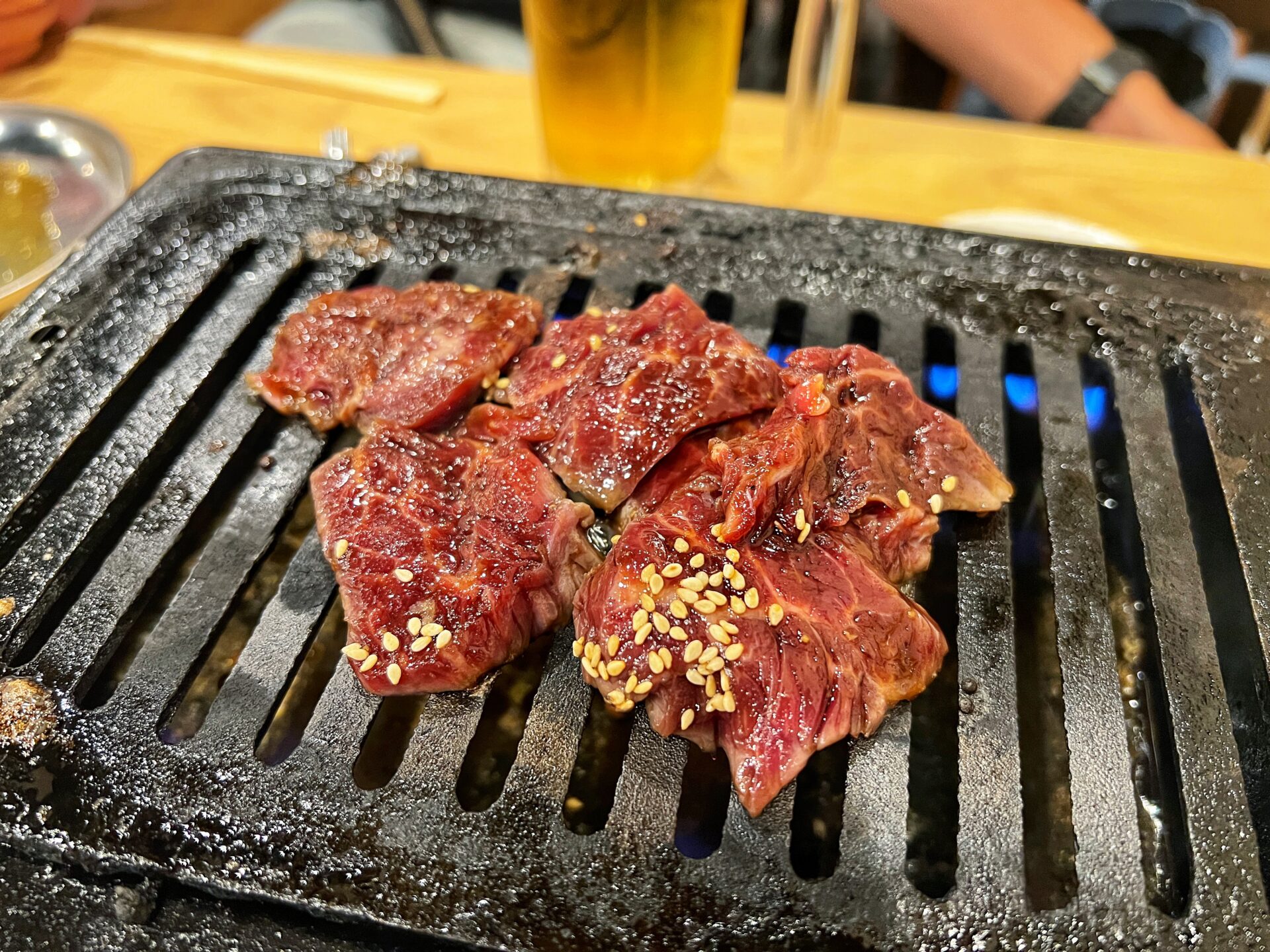 富士見市「みずほ台肉流通センター」タレなしホルモン焼肉が絶品！ドリンク29円情報も