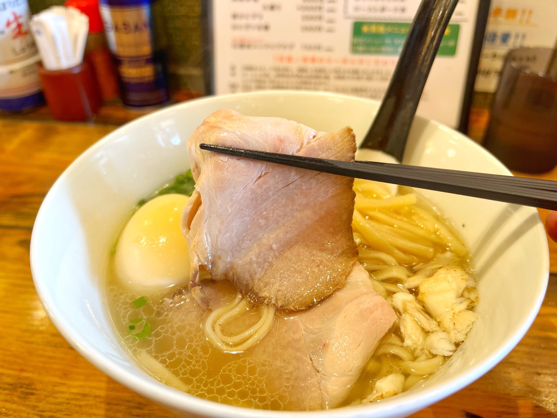 入間市「武蔵野麦穂」豪快な海鮮丼ランチと絶品ラーメンで2度優勝できる神店