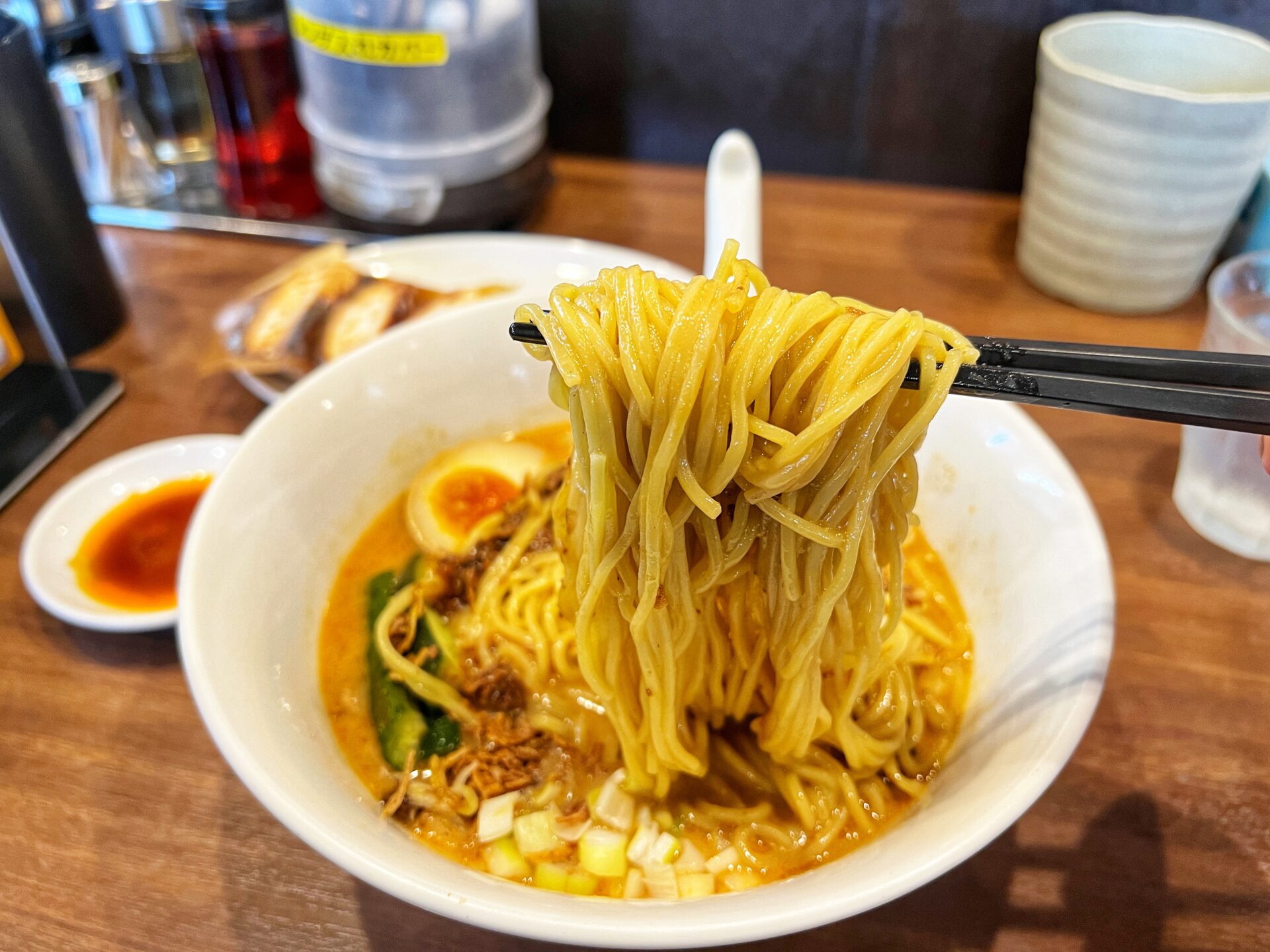 狭山市「花さんしょう」無限に啜れる…夏に嬉しい冷やし坦々麺と羽根付き餃子を食べてきた