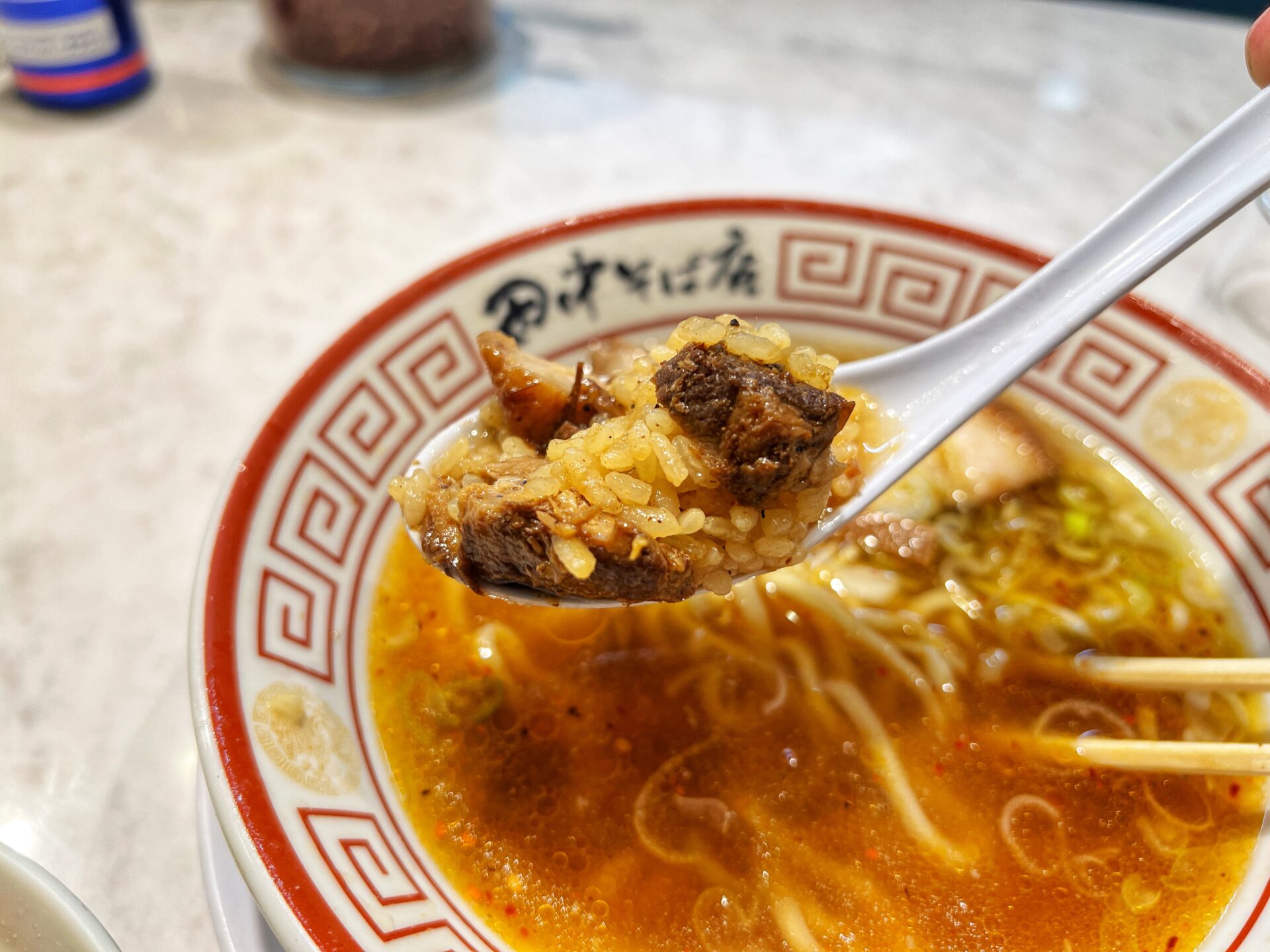 さいたま市「田中そば店 大宮別所店」これはズルい…麺が見えないほど焼豚がすごい肉そば