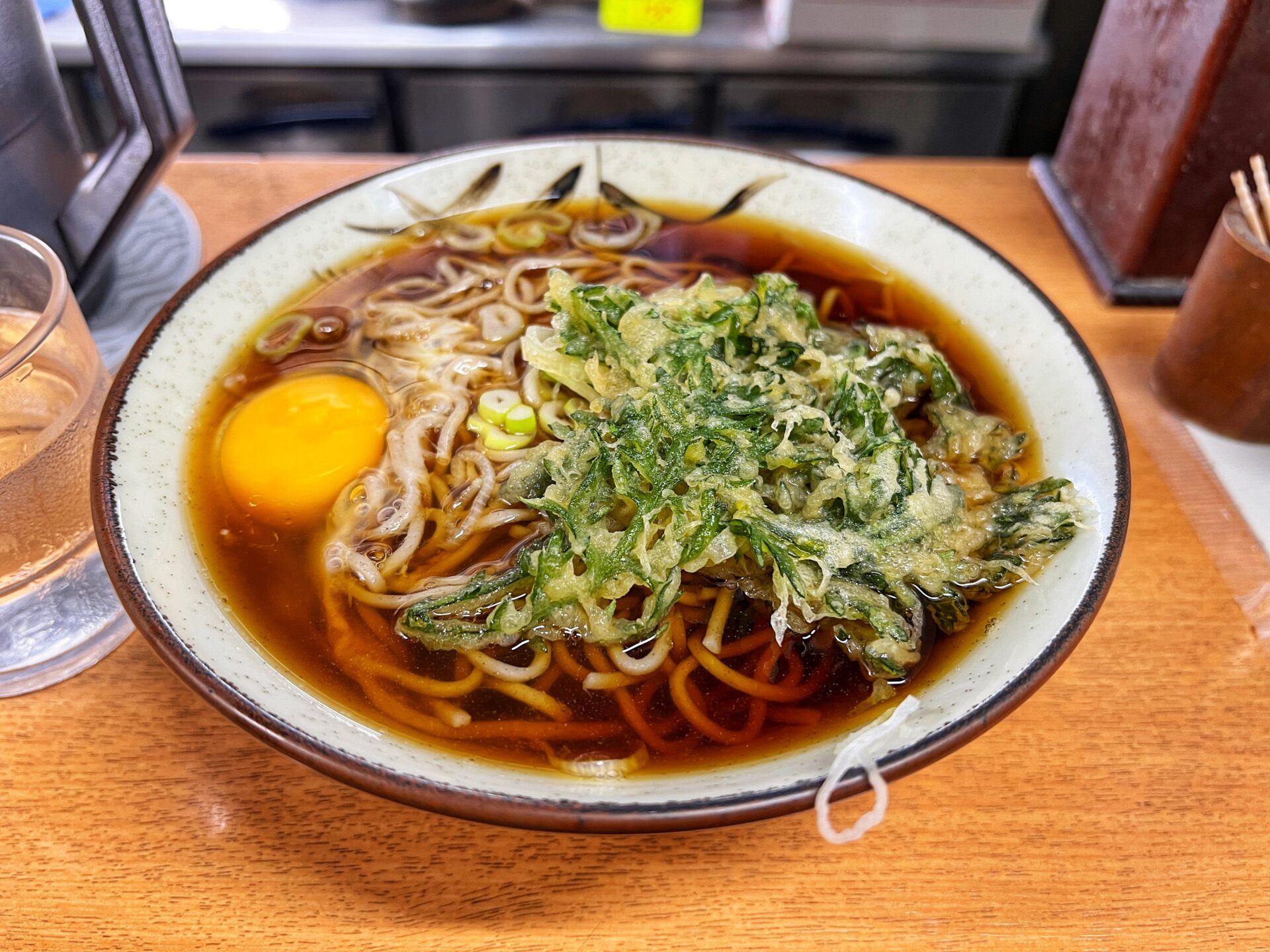 さいたま市大宮区「立喰そばうどん つくば本店」創業50年続く老舗で蕎麦ランチ