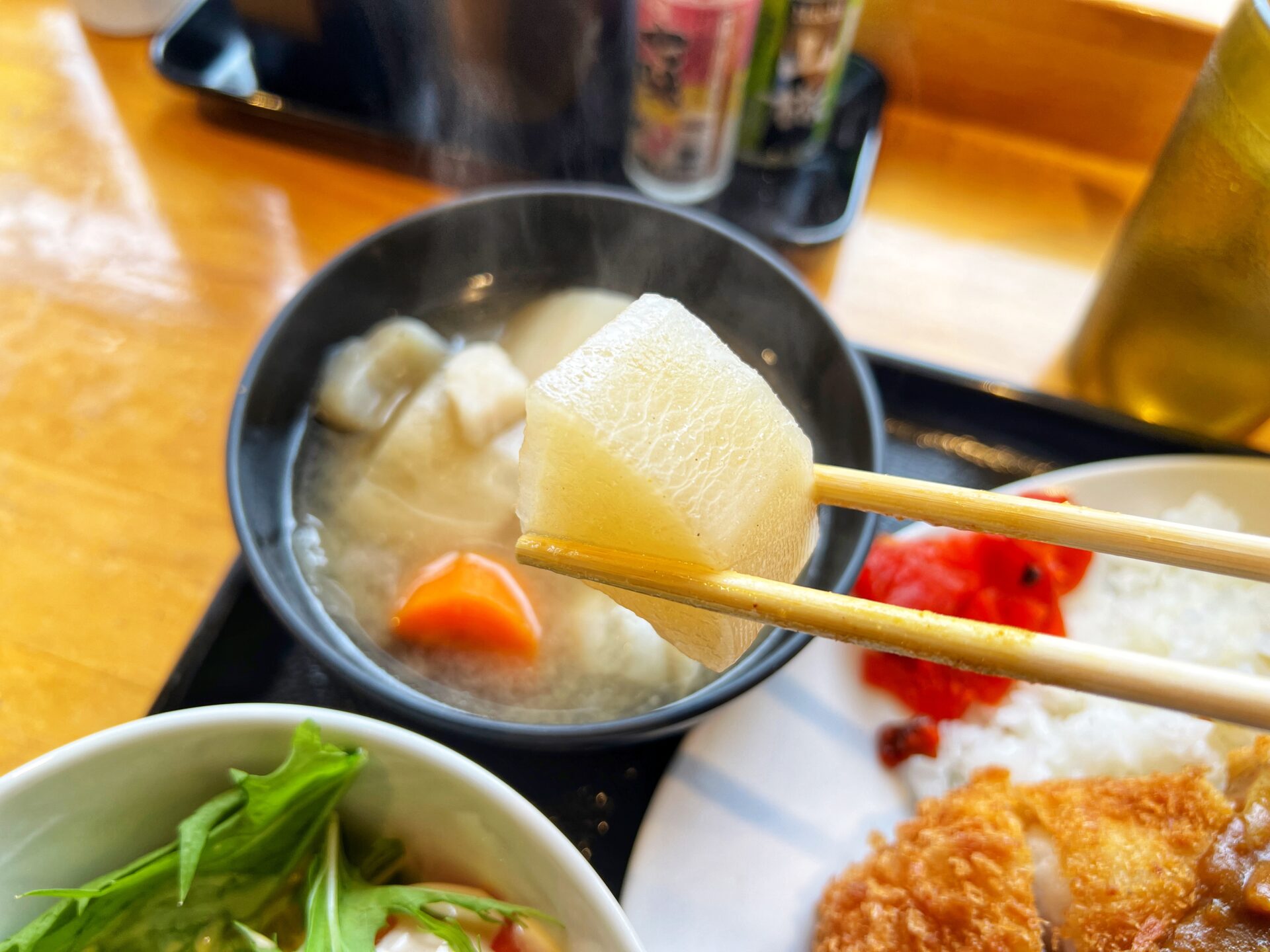 さいたま市緑区「ぶた丼とパンのお店 バン ブー」ランチは満席必至！人気店のジャンボカツカレー