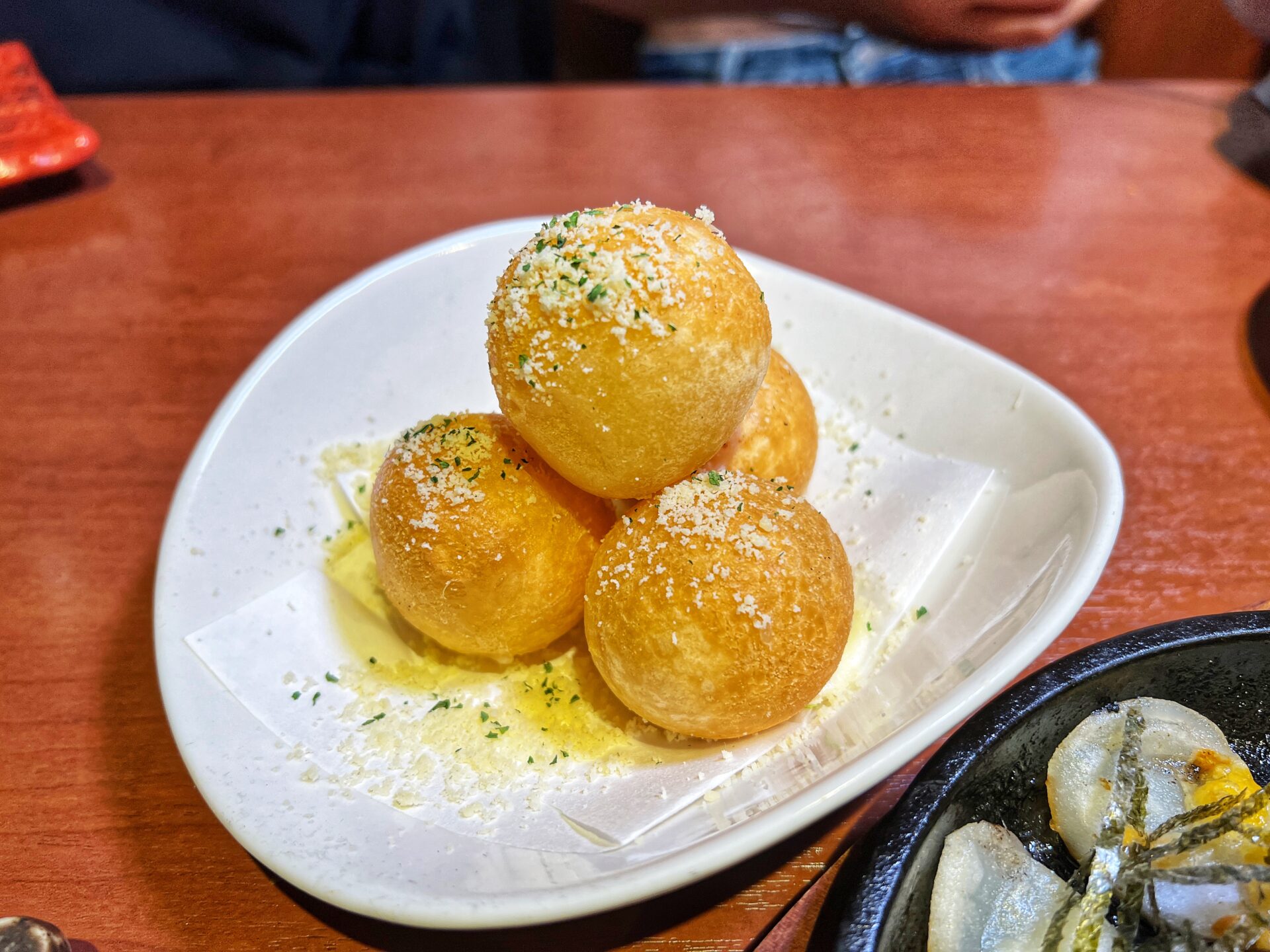 草加市「ごろり草加駅前店」デカ盛りと韓国料理のお店が9/12オープン！今だけドリンク99円