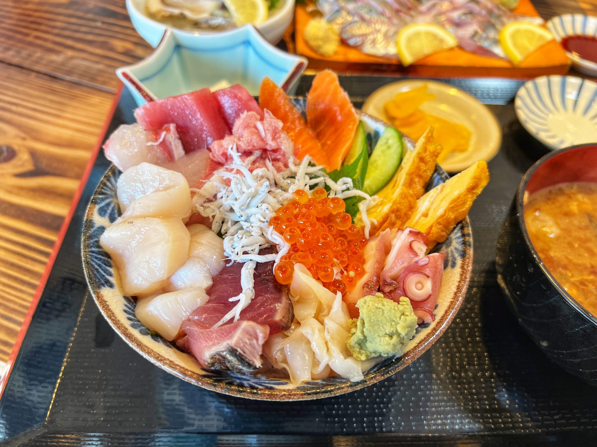 坂戸市「鮮汰」注目の新店で海鮮丼ランチ！買った魚をすぐ食べれる魚屋さんが最高です