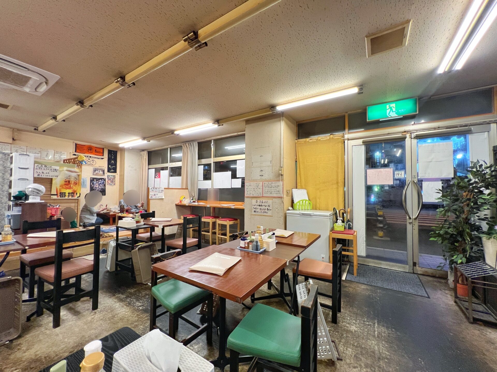 蕨市「あぺたいと 戸田店」デカ盛り両面焼きそばの裏メニューばくはつ盛りに挑戦！