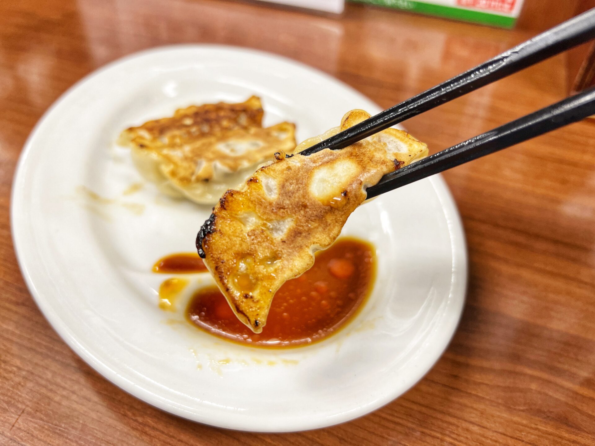 川越市「中華食堂大門 川越本店」倉庫にしか見えない看板のないラーメン屋さん