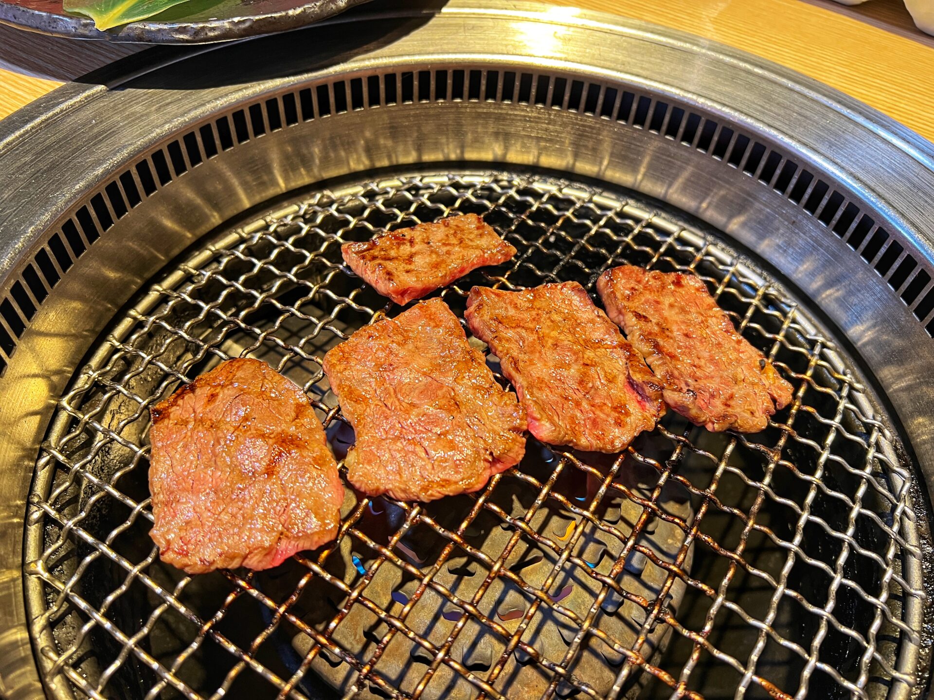 吉川市「和牛焼肉 土門」冬に食べたい！生海老と松坂ポークのしゃぶしゃぶがスタート