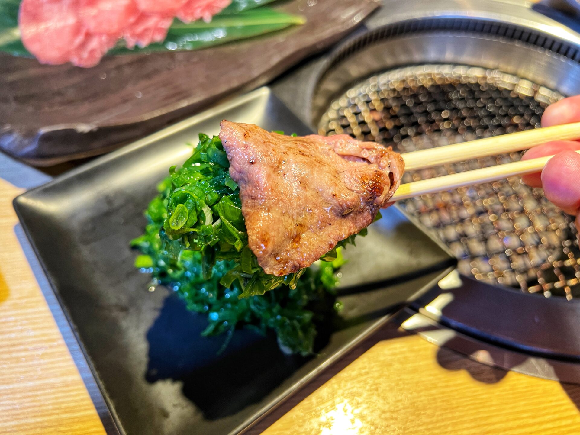 吉川市「和牛焼肉 土門」冬に食べたい！生海老と松坂ポークのしゃぶしゃぶがスタート