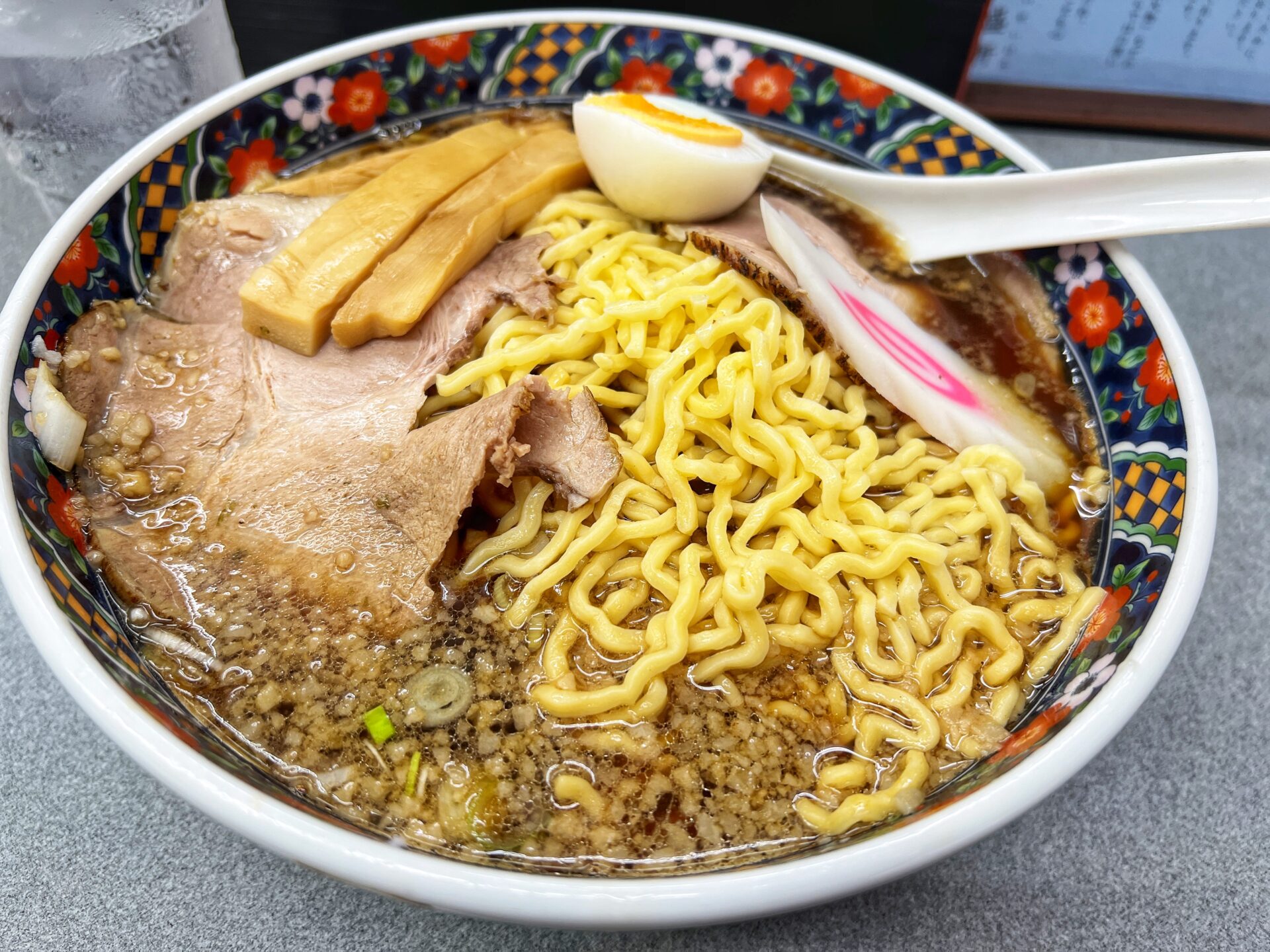 ときがわ町「玉川大盛軒」日本で唯一無二！水を使わない全卵無加水麺のラーメン