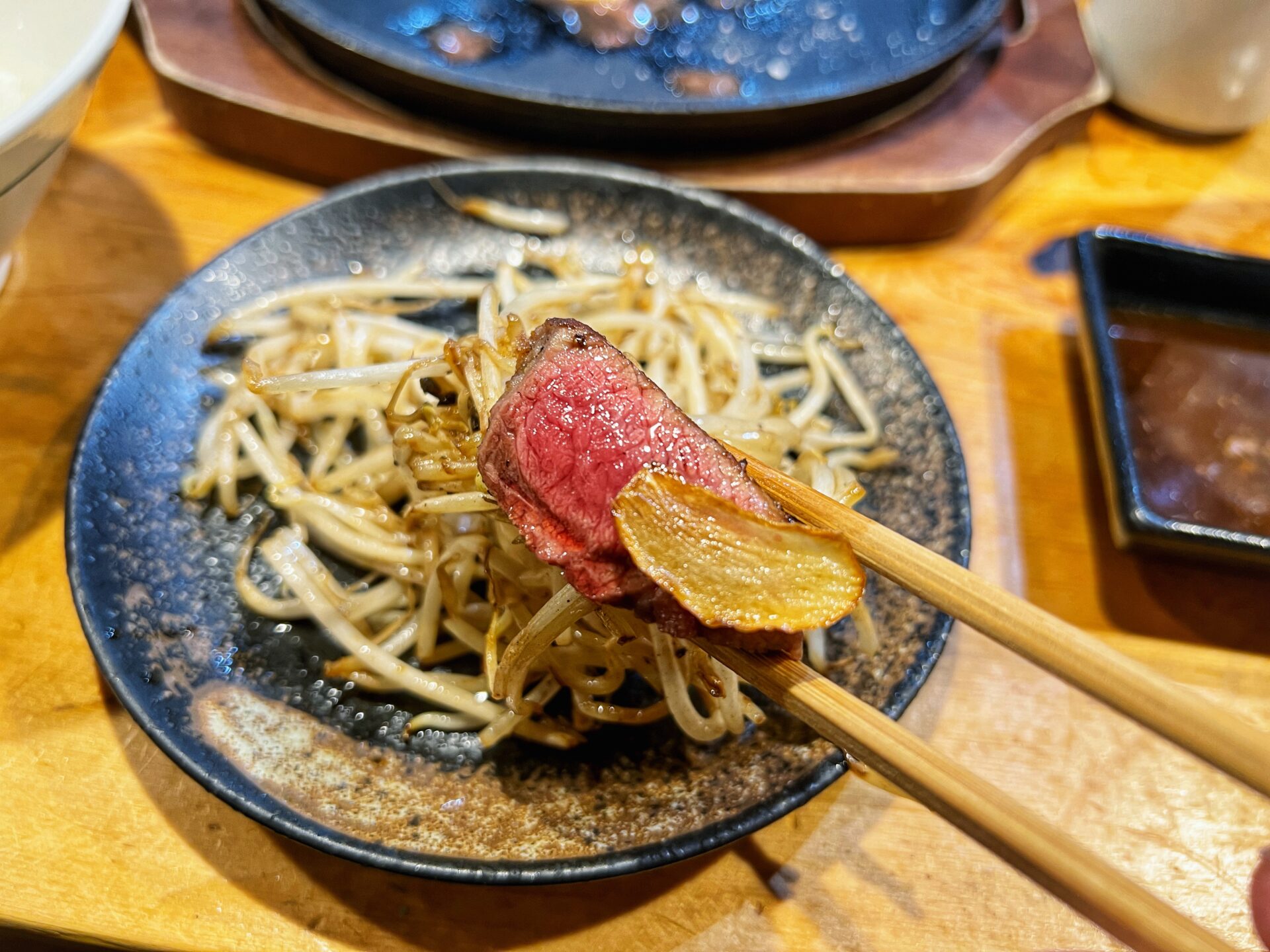 川越市「ステーキハウス磐梯2号店」駅チカ1100円コスパがすごい老舗鉄板ステーキランチ