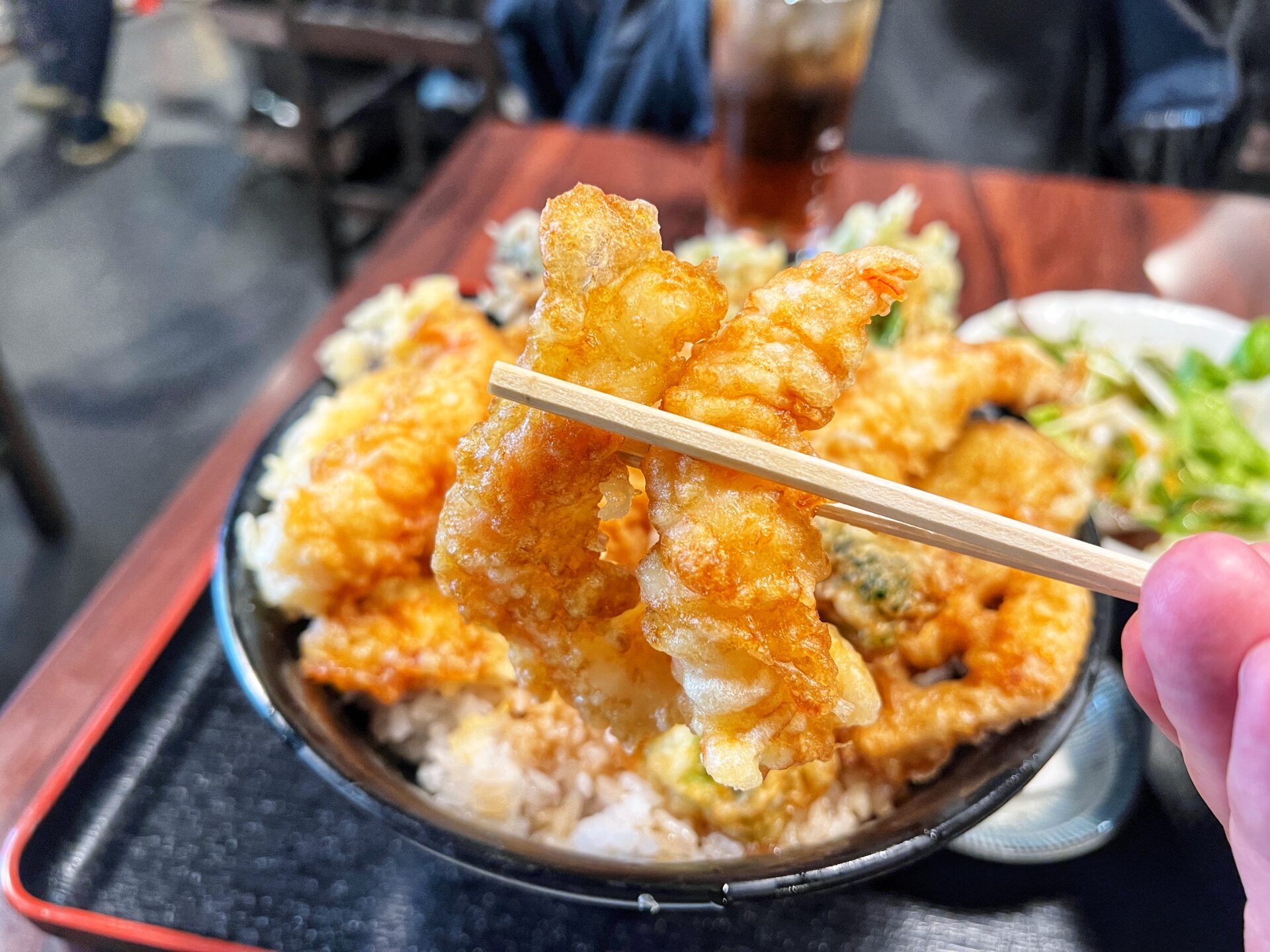 和光市「大衆酒場 朝霞 ミフネ」大人気ランチ！爆量で1000円のデカ盛り天丼定食