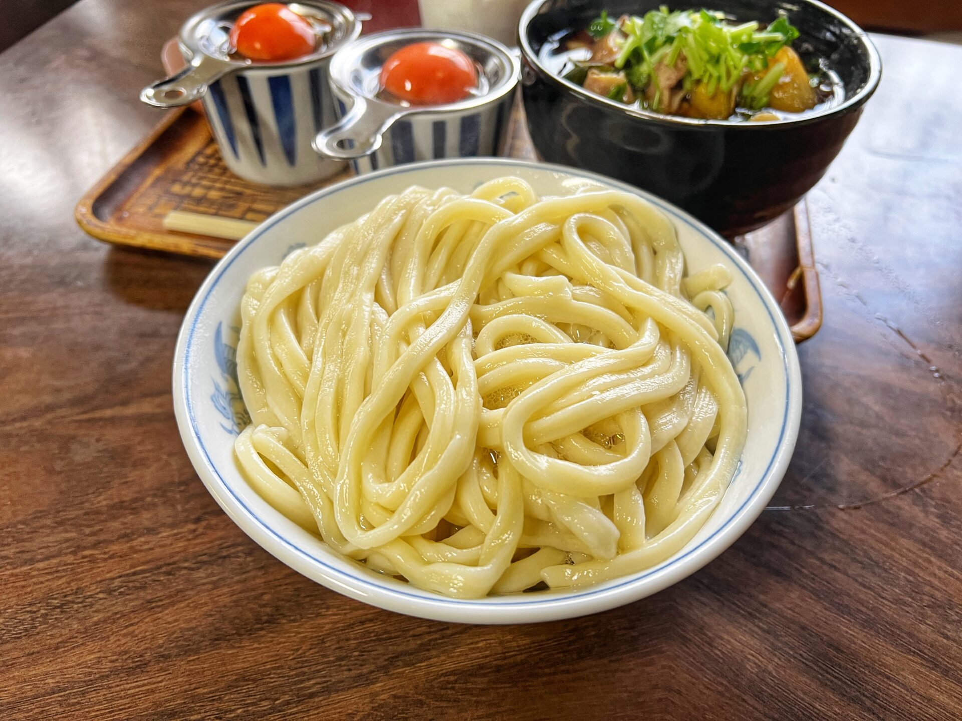 飯能市「うどん 古久や」創業150年の伝統を誇るうどんの名店で肉つゆうどんの熱盛を食べてきた