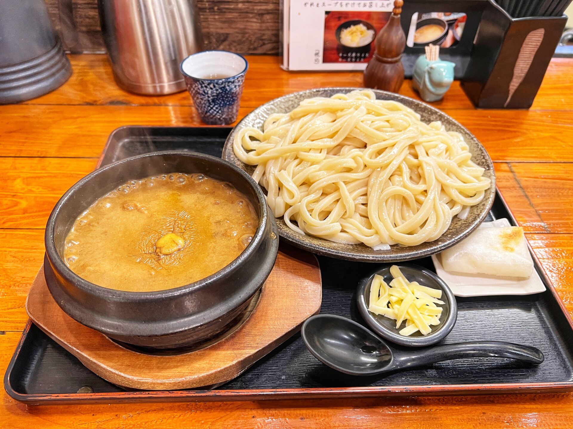 さいたま市桜区「延喜」寒い日に食べたい！グツグツ煮えたぎるカレーつけうどんで温まる