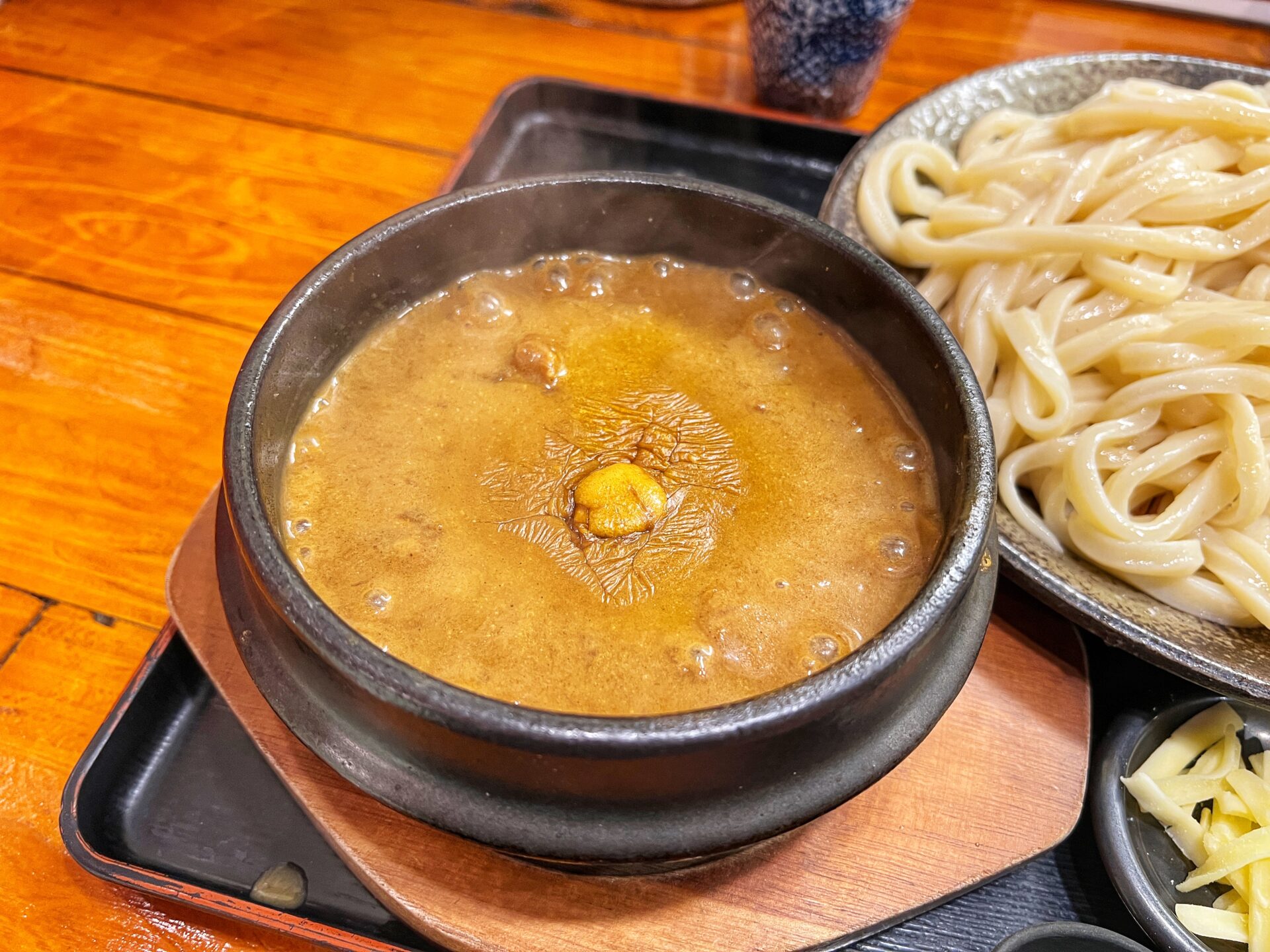 さいたま市桜区「延喜」寒い日に食べたい！グツグツ煮えたぎるカレーつけうどんで温まる