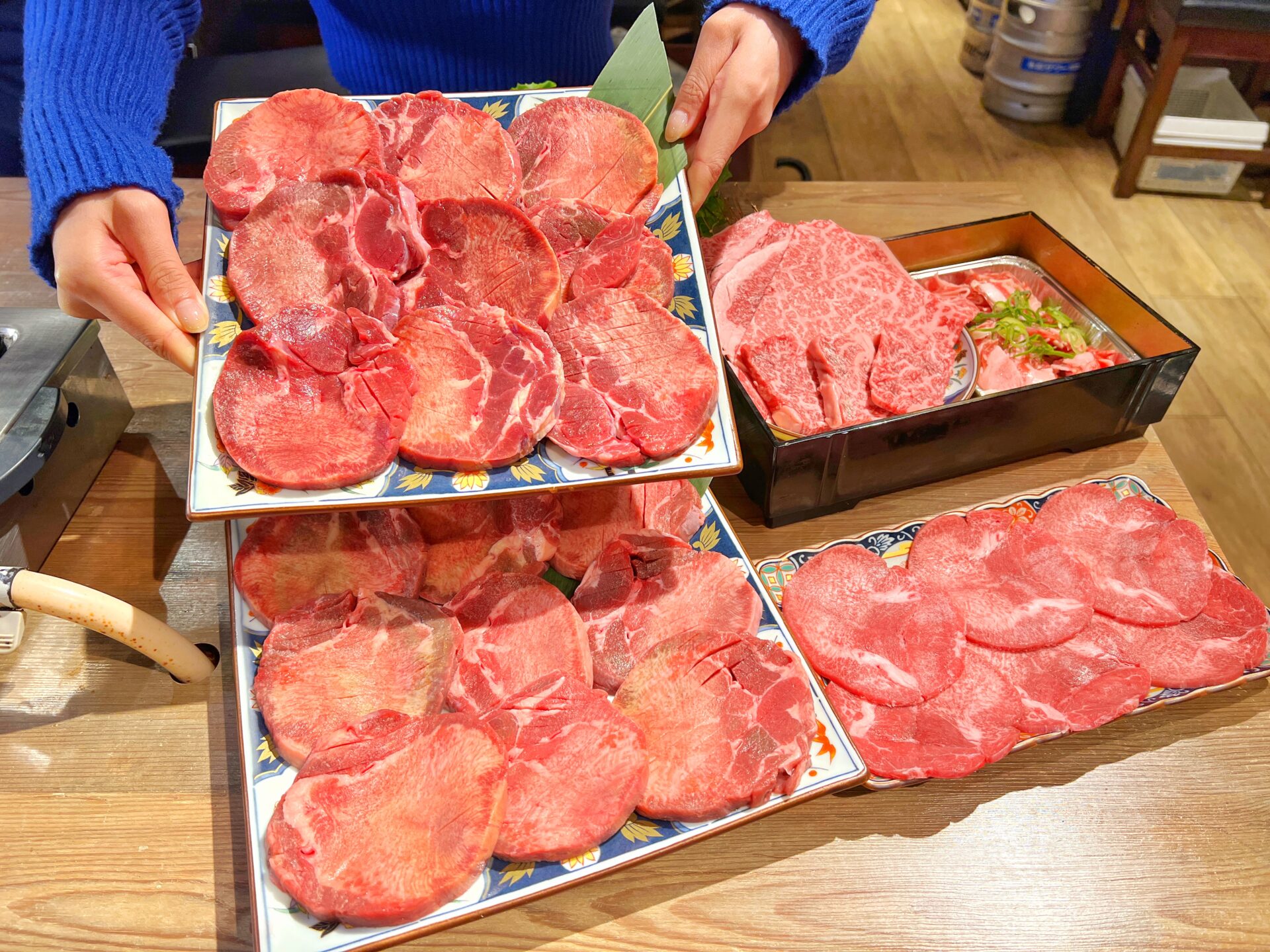 川口市「焼肉ホルモンたけ田 西川口」平日なら3時間！驚異の極厚牛タン無限食べ放題