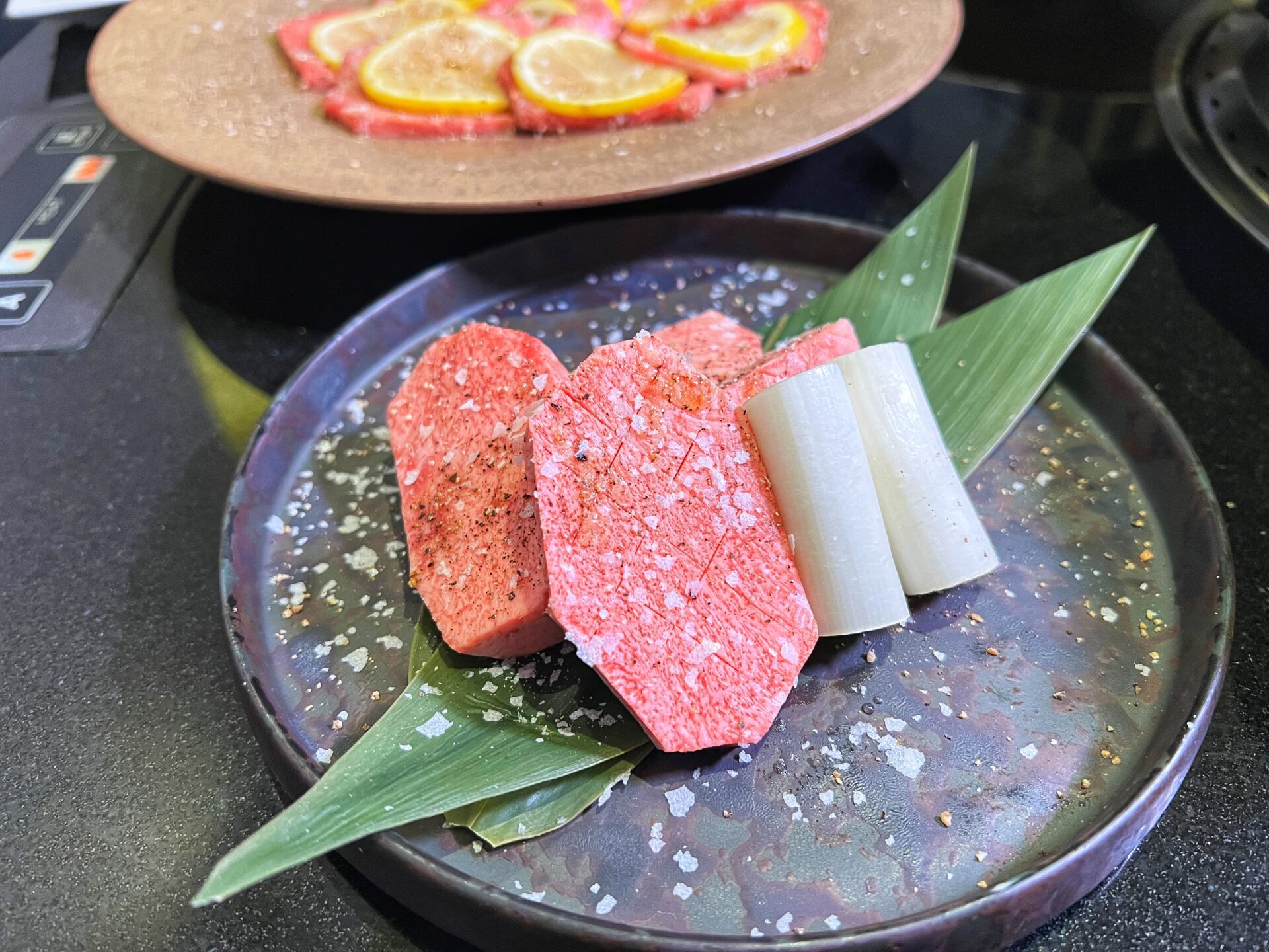 さいたま市大宮区「焼肉喰心」黒毛和牛の雌牛に牛タンが絶品！百名店連続選出の隠れ家焼肉