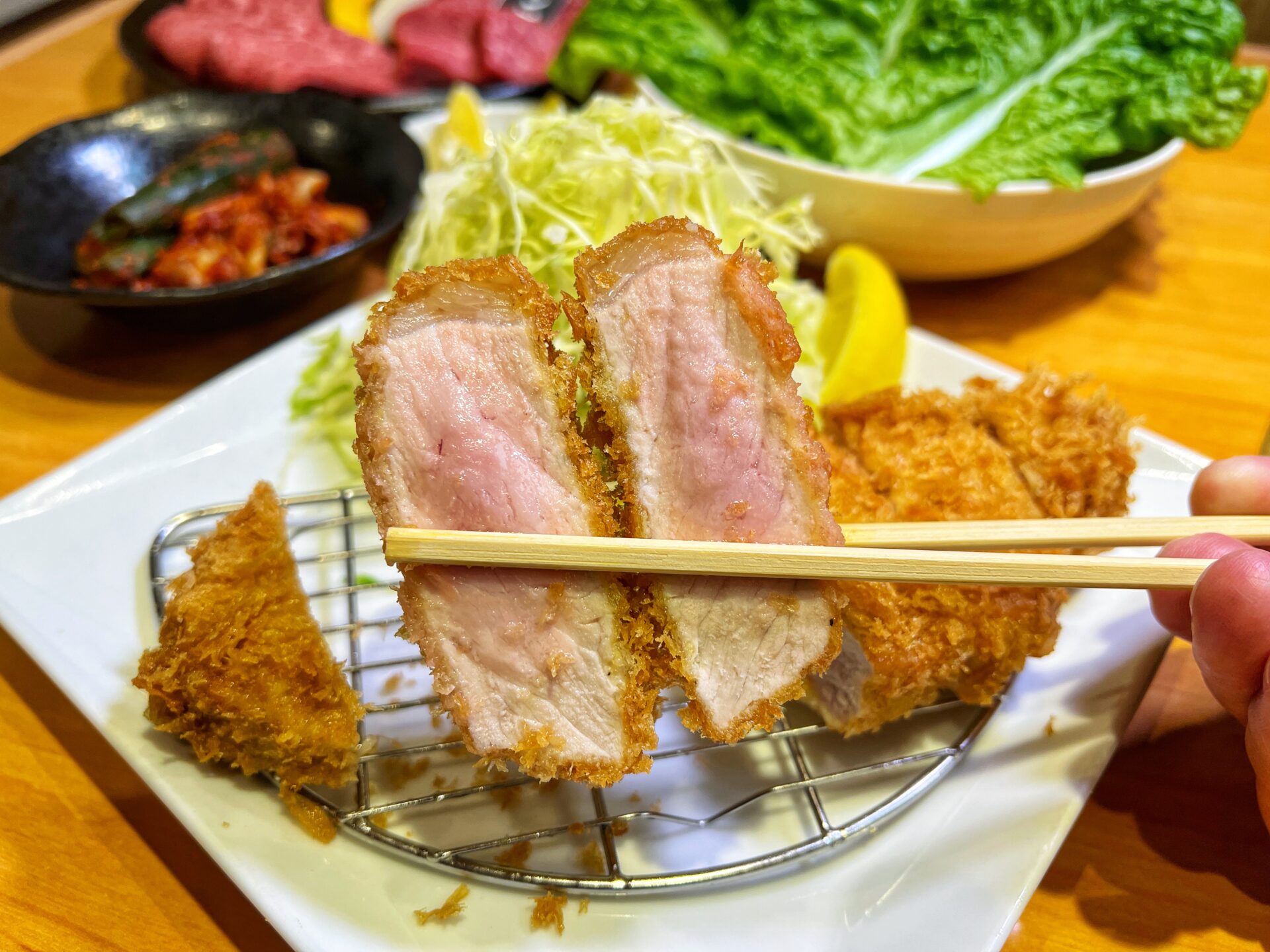 朝霞市のお肉屋さんが『君に、焼いて揚げる。』極上とんかつと肉のプロが目利きした最強焼肉店