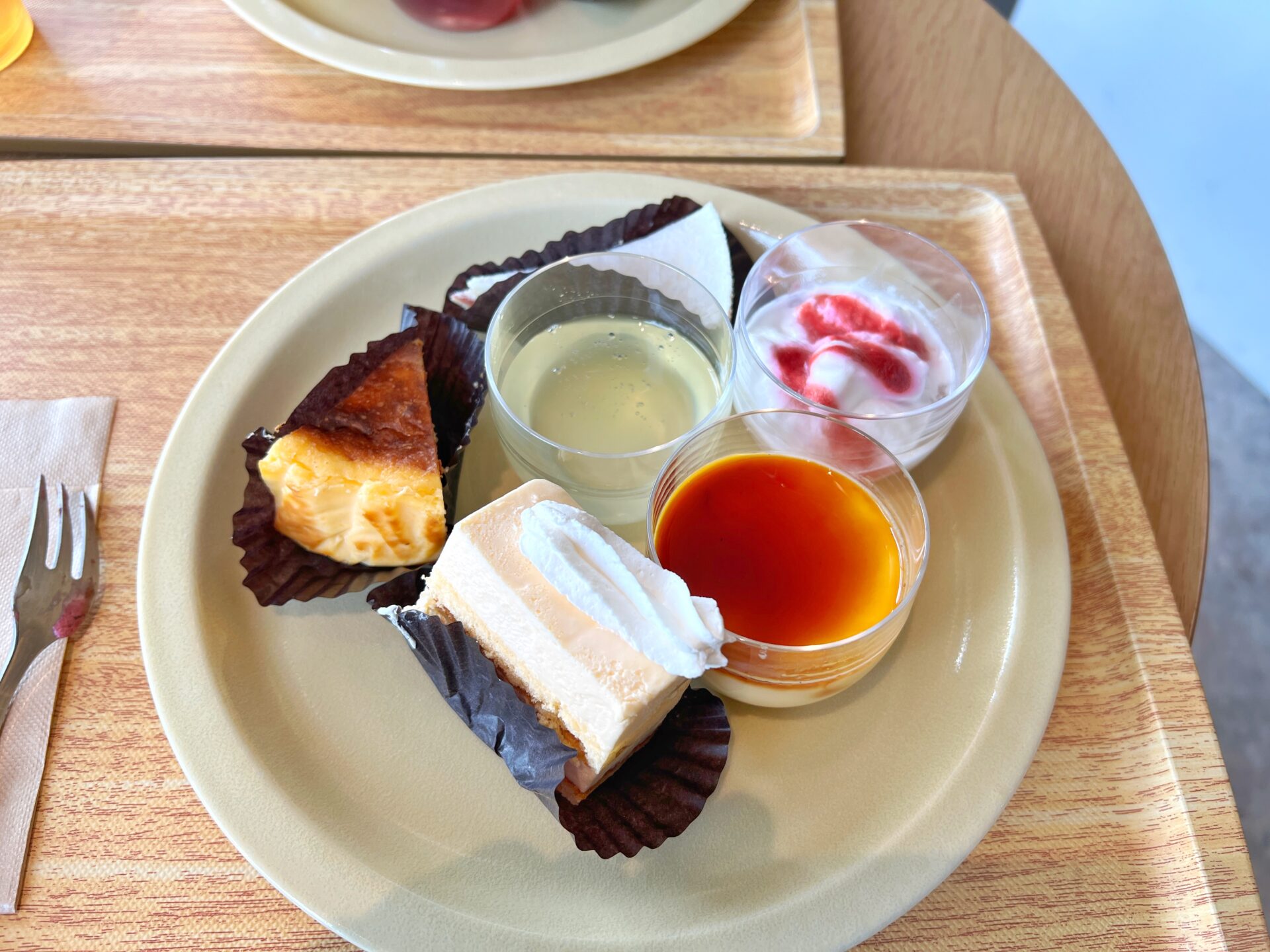 所沢市「チーズガーデン エミテラス所沢店」御用邸チーズケーキと10種類以上のスイーツ食べ放題