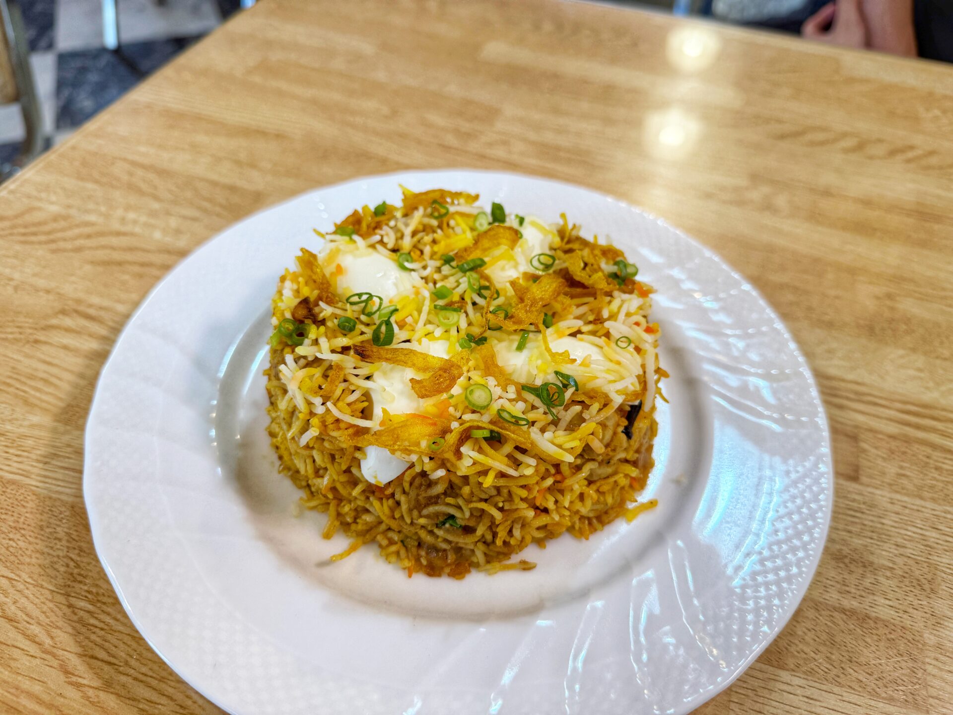 春日部市「ゴーゴーチーズ」明太チーズやアボカドチーズナンが美味すぎるコスパランチの新店