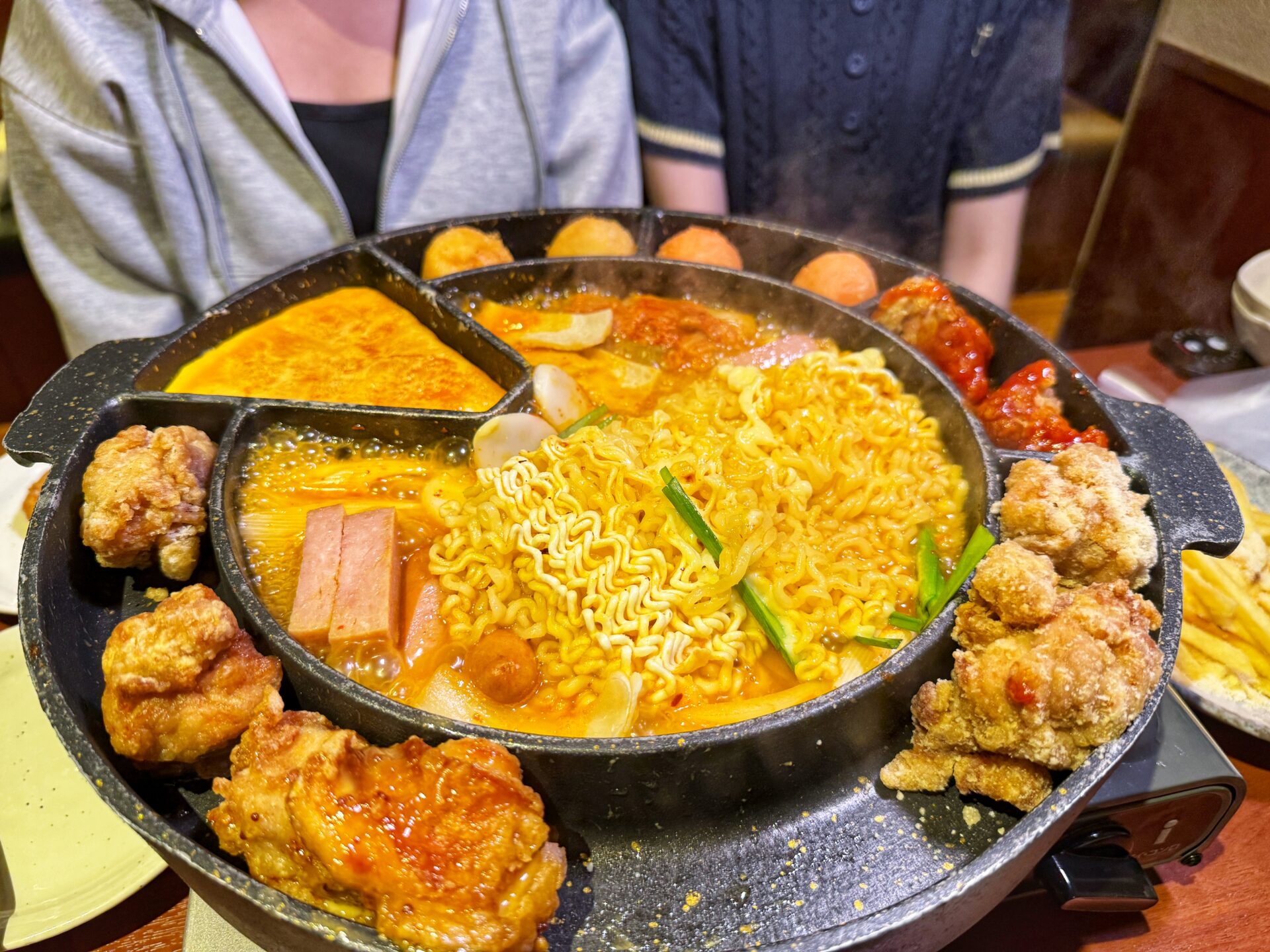 草加市「ごろり草加駅前店」3000円から！韓国グルメにモッパンセット食べ放題スタート