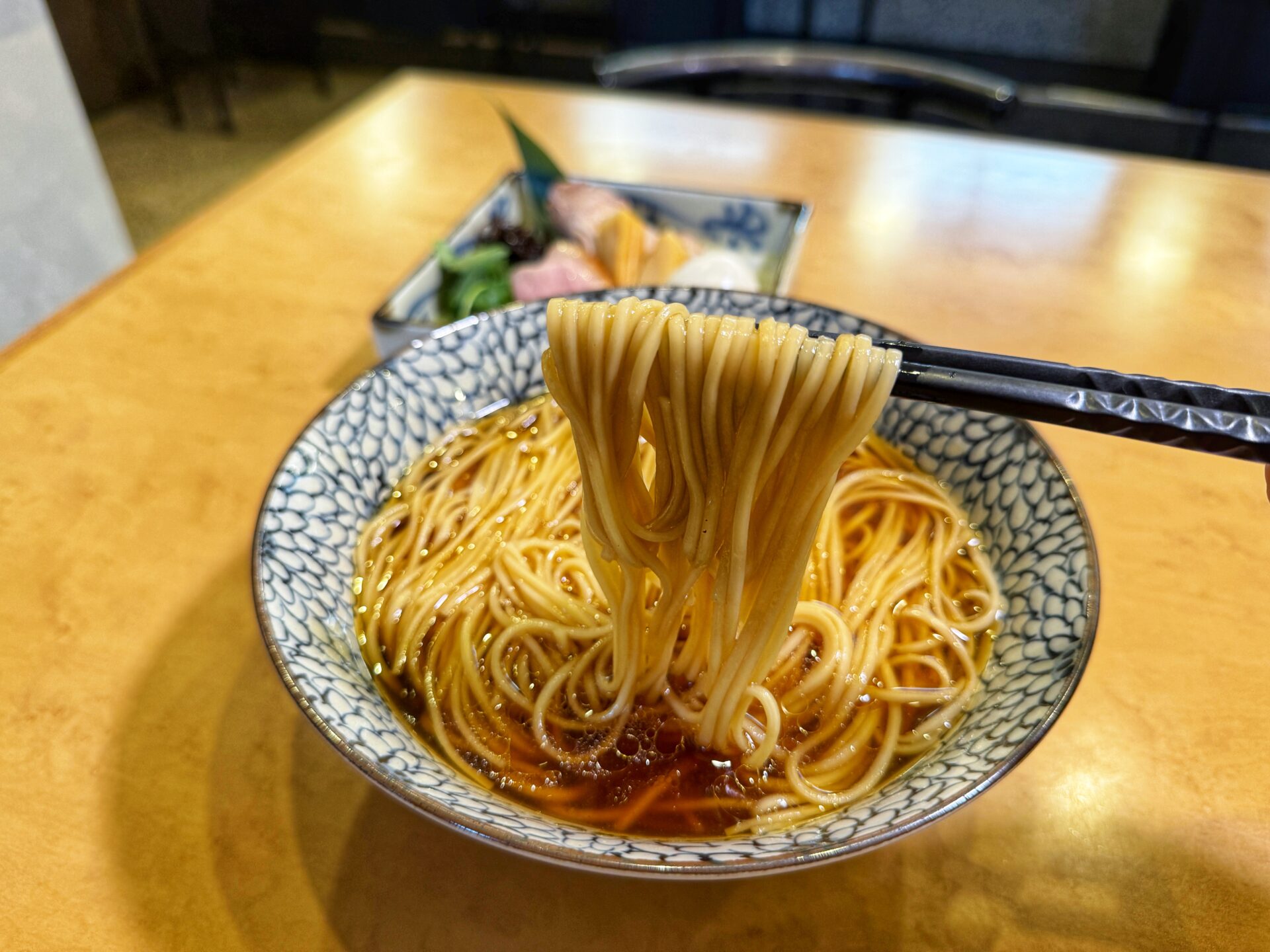 所沢市「㐂九八〜エキチカ〜」夏はコレ！人気ラーメン店が本気で作った山葵かき氷の爽快麺