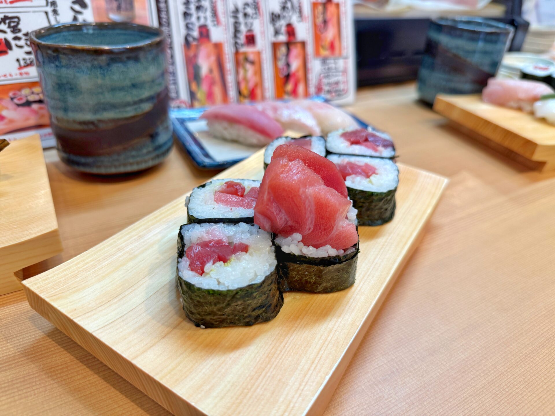 さいたま市大宮区「立ち寿司 アカマル」大宮に爆誕！まるで市場の立ち食い寿司