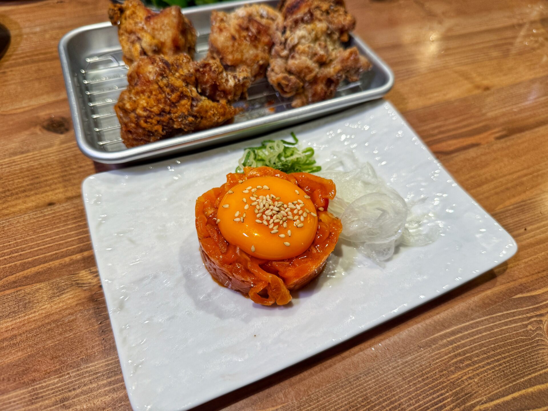 さいたま市「餃子酒場 肉汁とっつぁん大宮店」コスパ崩壊…変幻自在な餃子食べ放題の新店