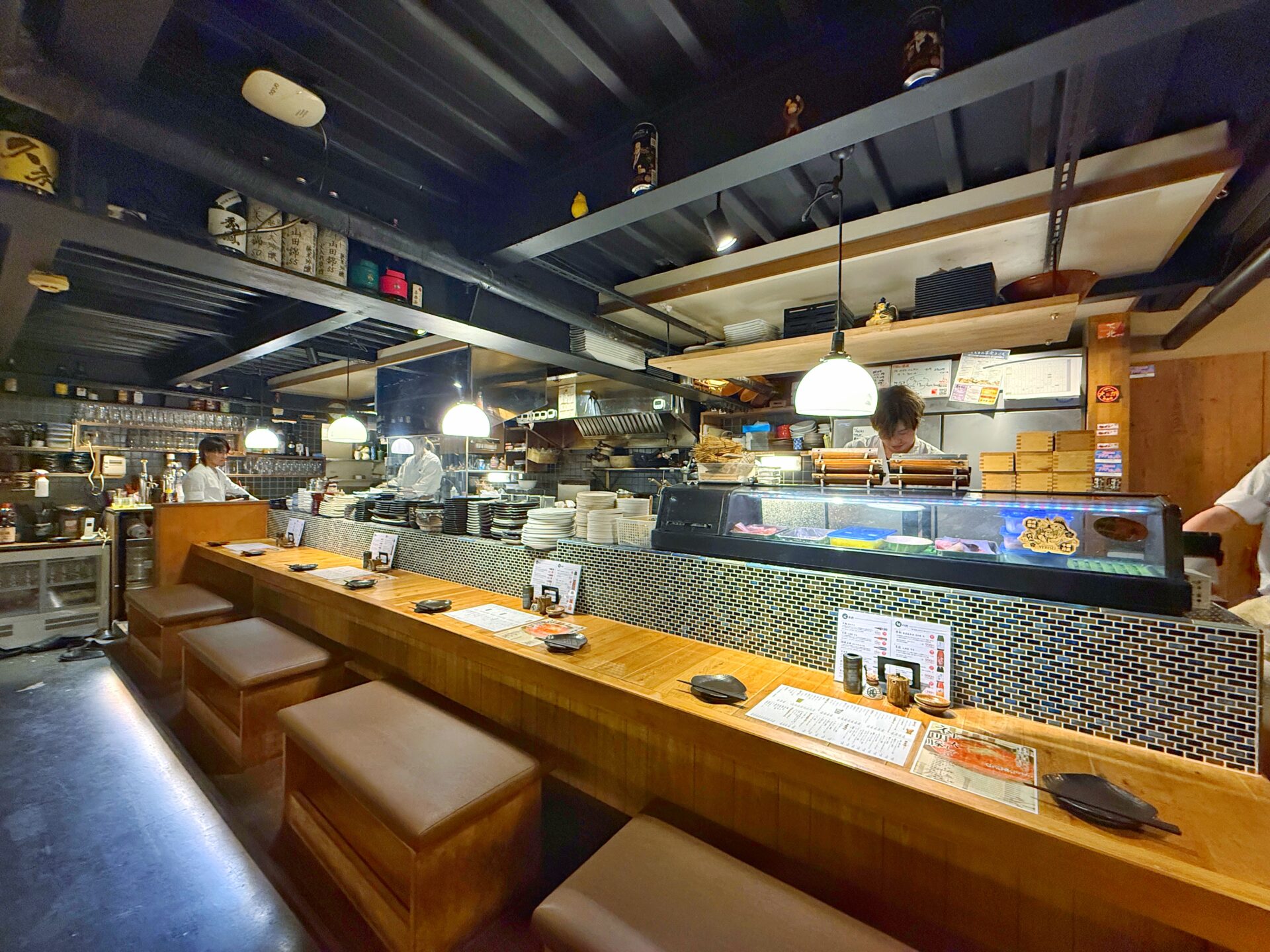 戸田市「魚介と串焼き 魚吉鳥吉」埼玉ではここだけ…ネギ明太豚しゃぶ&レア鯵フライが絶品