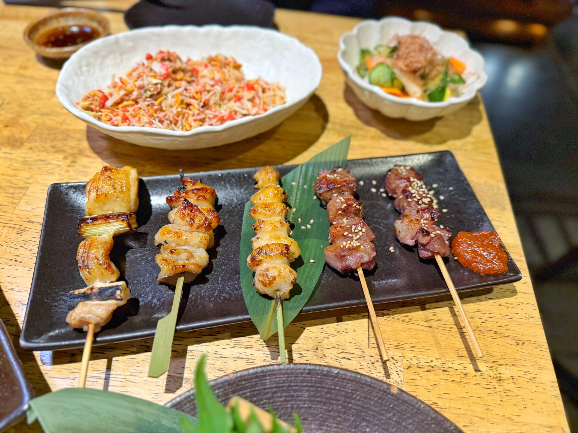 戸田市「魚介と串焼き 魚吉鳥吉」埼玉ではここだけ…ネギ明太豚しゃぶ&レア鯵フライが絶品