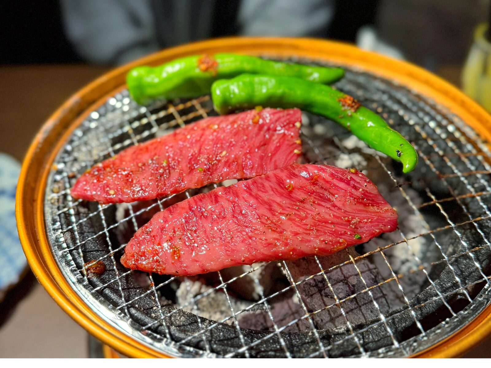 さいたま市大宮区「炭火焼肉ひうち はなれ」焼肉百名店に選ばれた新店のおすすめコースを堪能